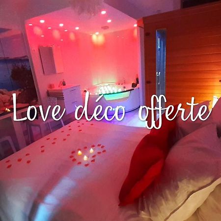 Le Bijou Appartement Avec Jacuzzi Et Sauna Privatif Terrasse Plein Sud Clim Parking Privatif Бандоль Екстер'єр фото
